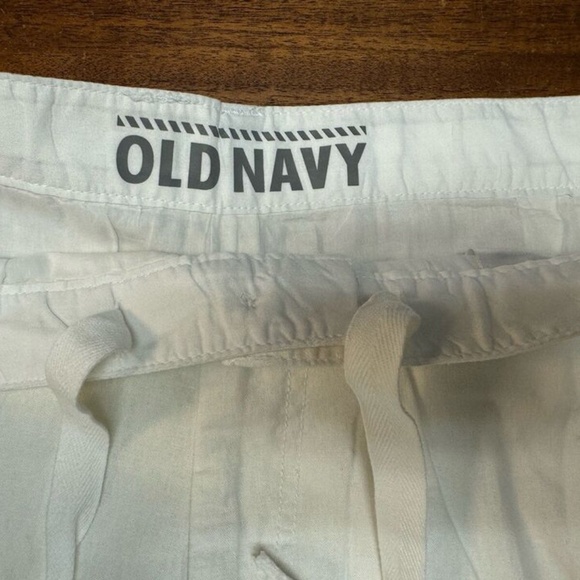 Old Navy, Men, 2 Shorts $16 Each, Beige, White, Sz L, Bermuda, Zip, Cord.! - Picture 7 of 12